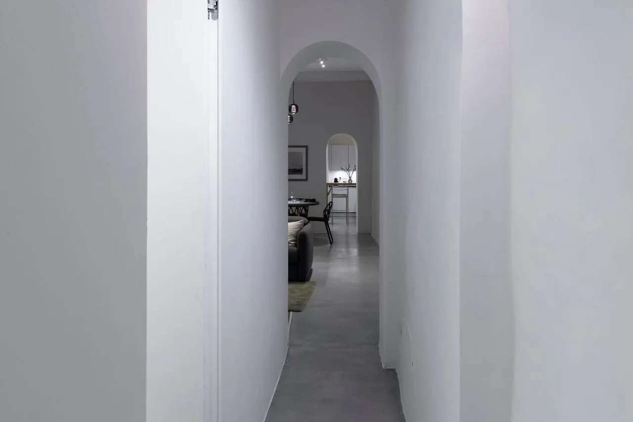 San Frediano Elegant Apartment Florence 0*,  Italy
